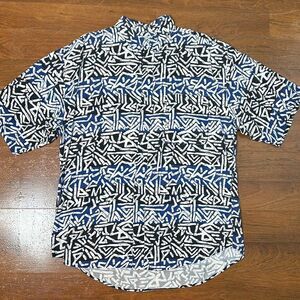 Vintage mens BUGLE BOY Co. button down rayon shirt XL short sleeve 80s Hawaiian